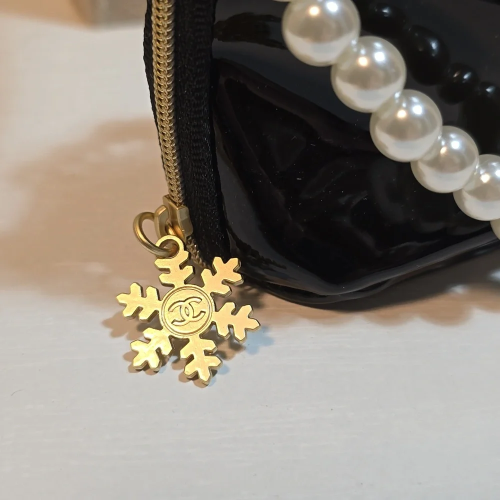 Chanel Pouch with Pearl Strap Plus... B27 - Picture 2 of 8